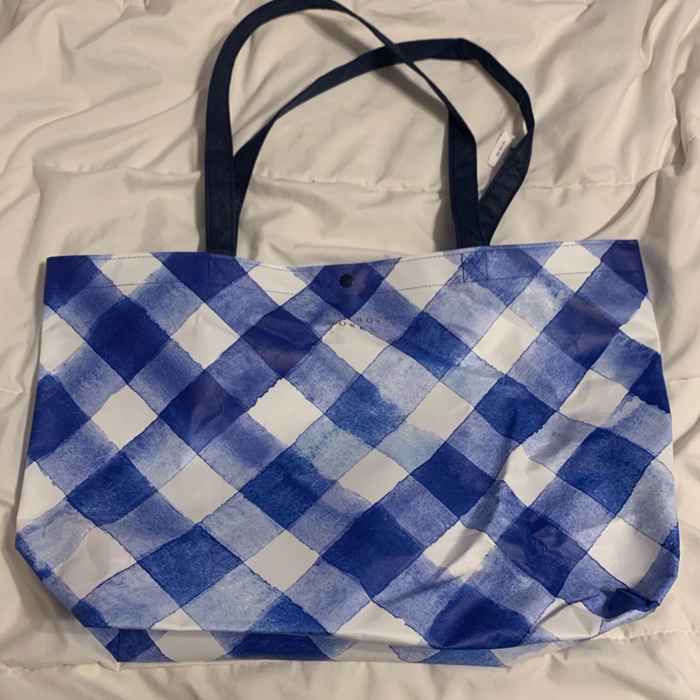 cute gingham tote bag!